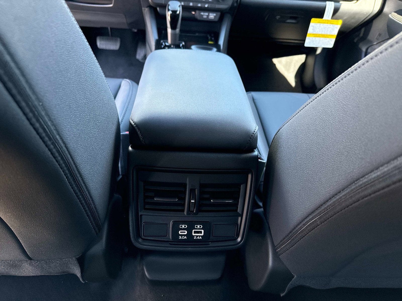 2026 Subaru Outback Premium - Photo 17