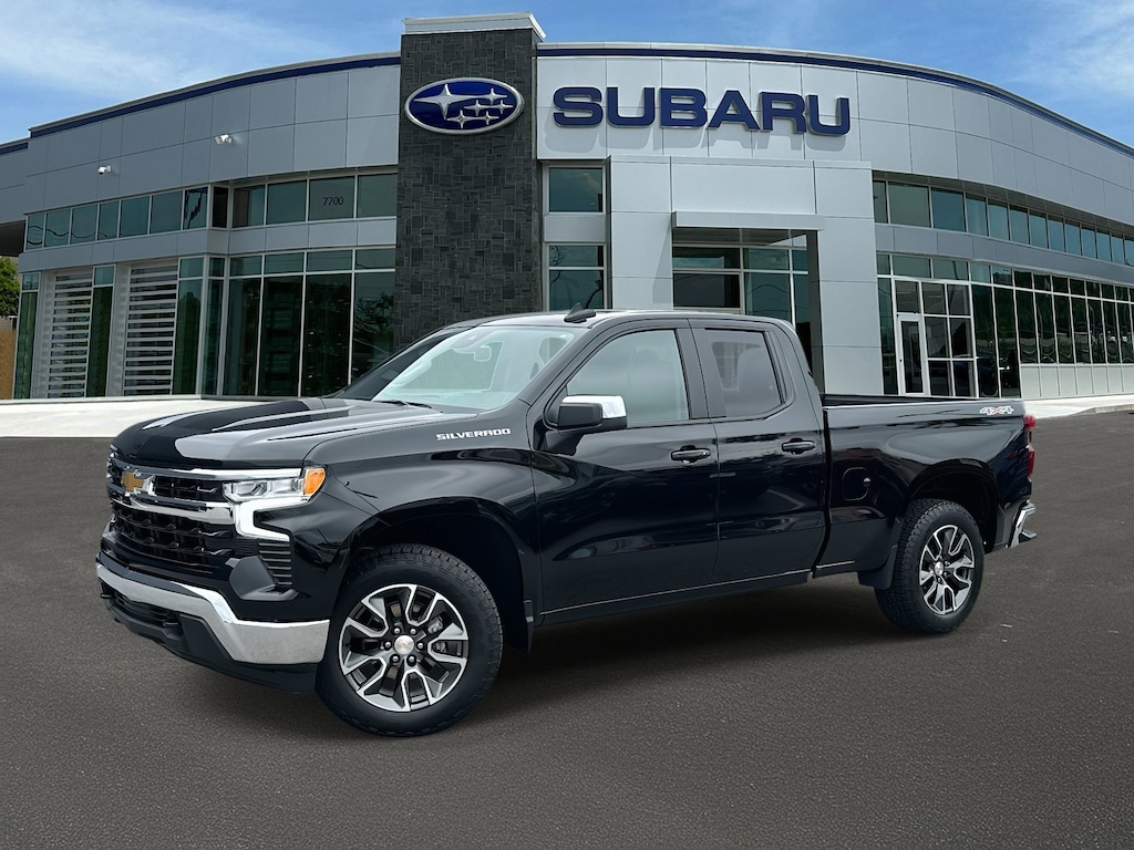 Used 2024 Chevrolet Silverado 1500 LT 4WD Double Cab 147 LT w/2FL