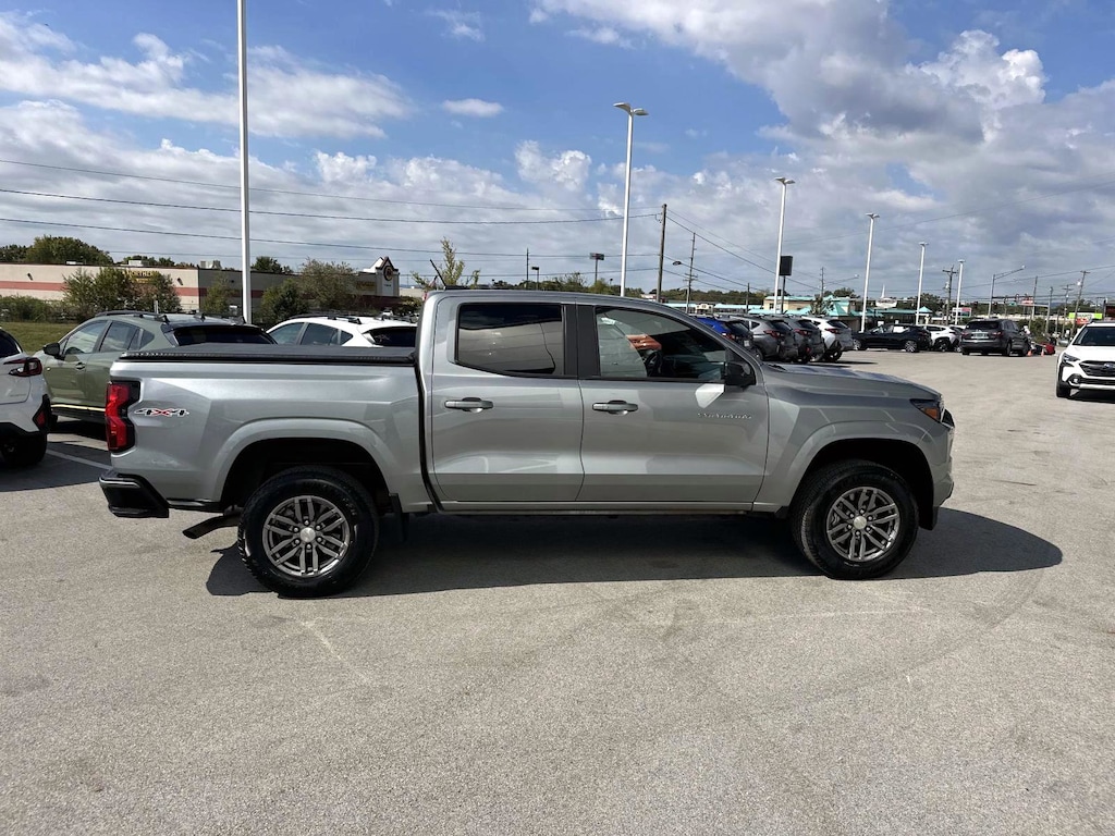 Used 2023 Chevrolet Colorado 4WD LT 4WD Crew Cab LT