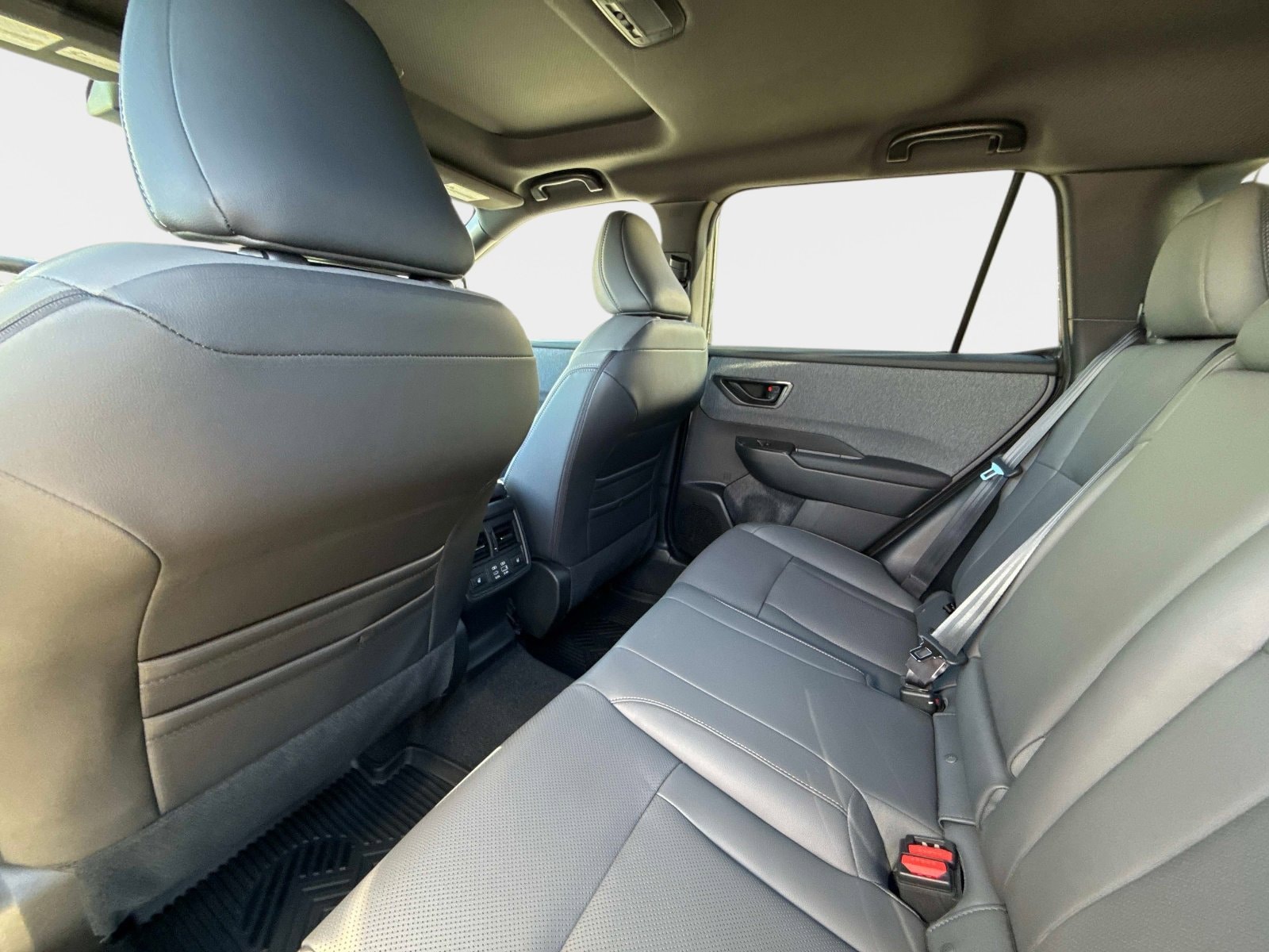 2026 Subaru Outback Limited - Photo 19