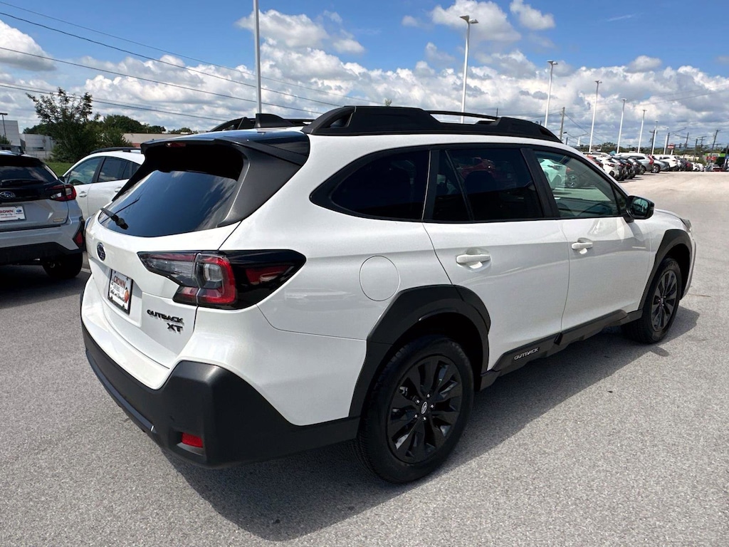 Certified 2025 Subaru Outback Onyx Edition XT Onyx Edition XT AWD