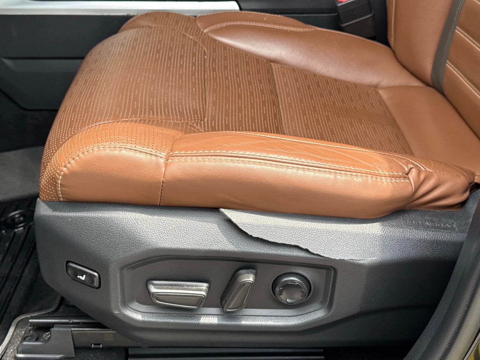 2024 Toyota Tundra 1794 Edition - Photo 22