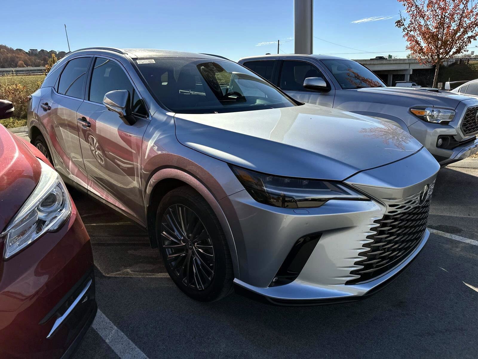 2024 Lexus RX 350h Luxury AWD photo 3