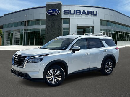 2024 Nissan Pathfinder SL SL 2WD