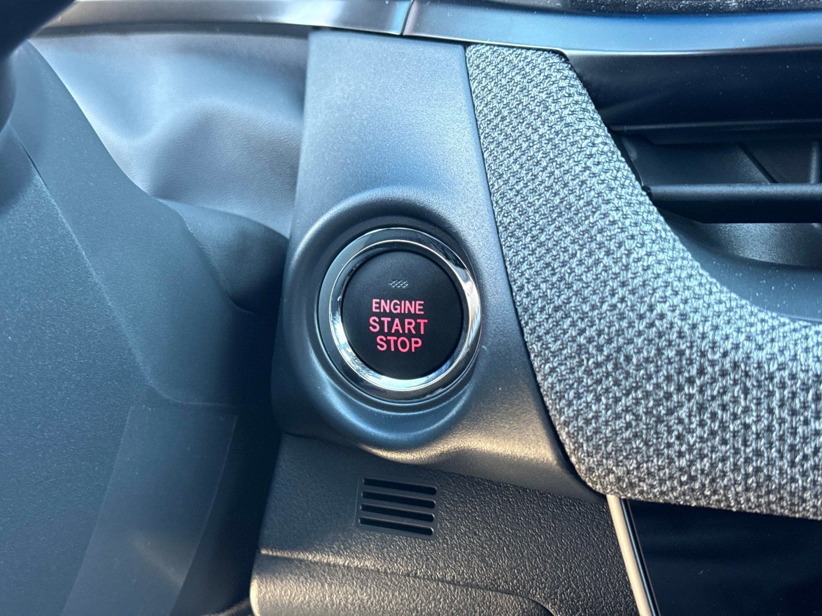 2026 Subaru Outback Premium - Photo 29