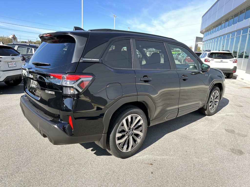 New 2025 Subaru Forester Hybrid Touring SUV