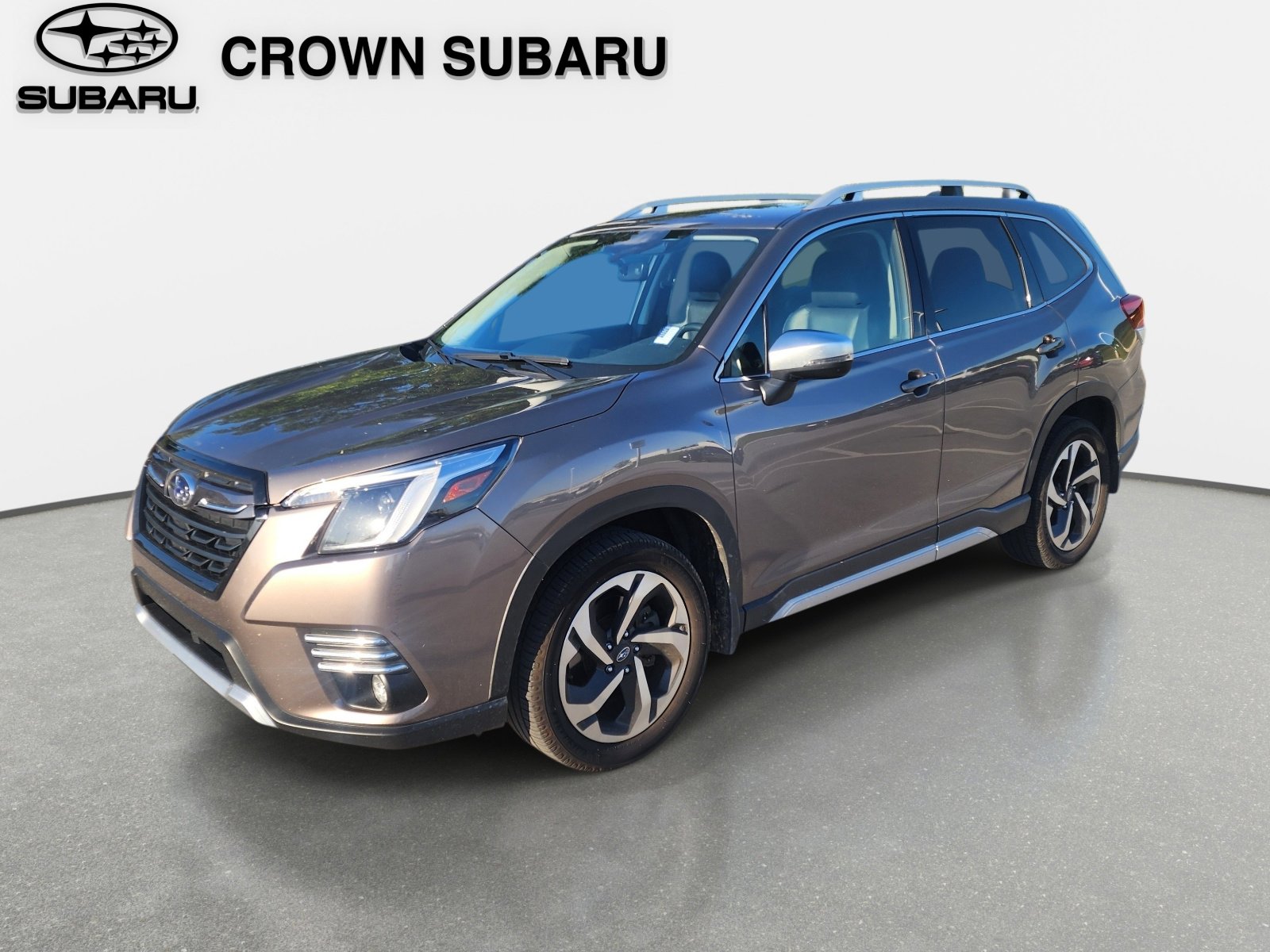 2023 Subaru Forester Touring's photo