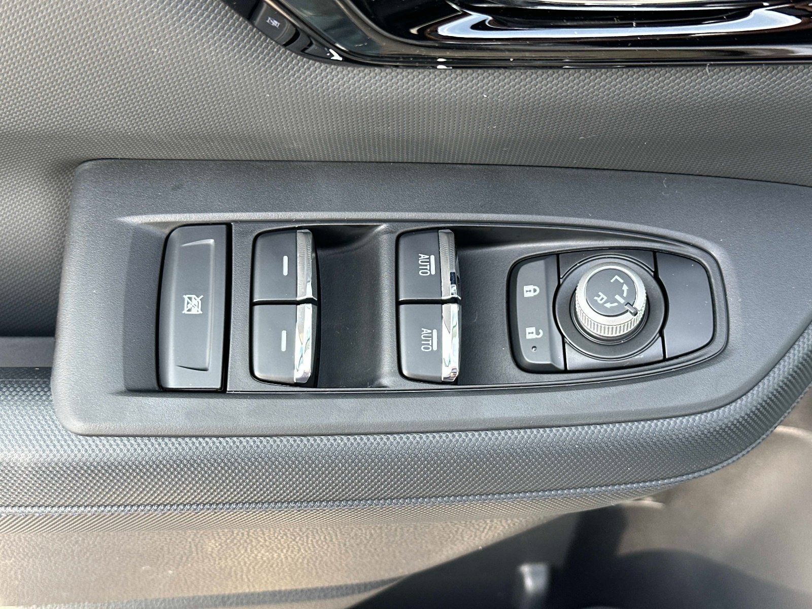 2026 Subaru Forester Limited - Photo 21