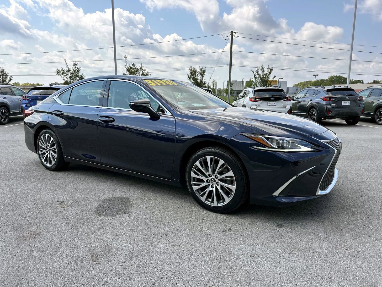 2021 Lexus ES 350 photo 2
