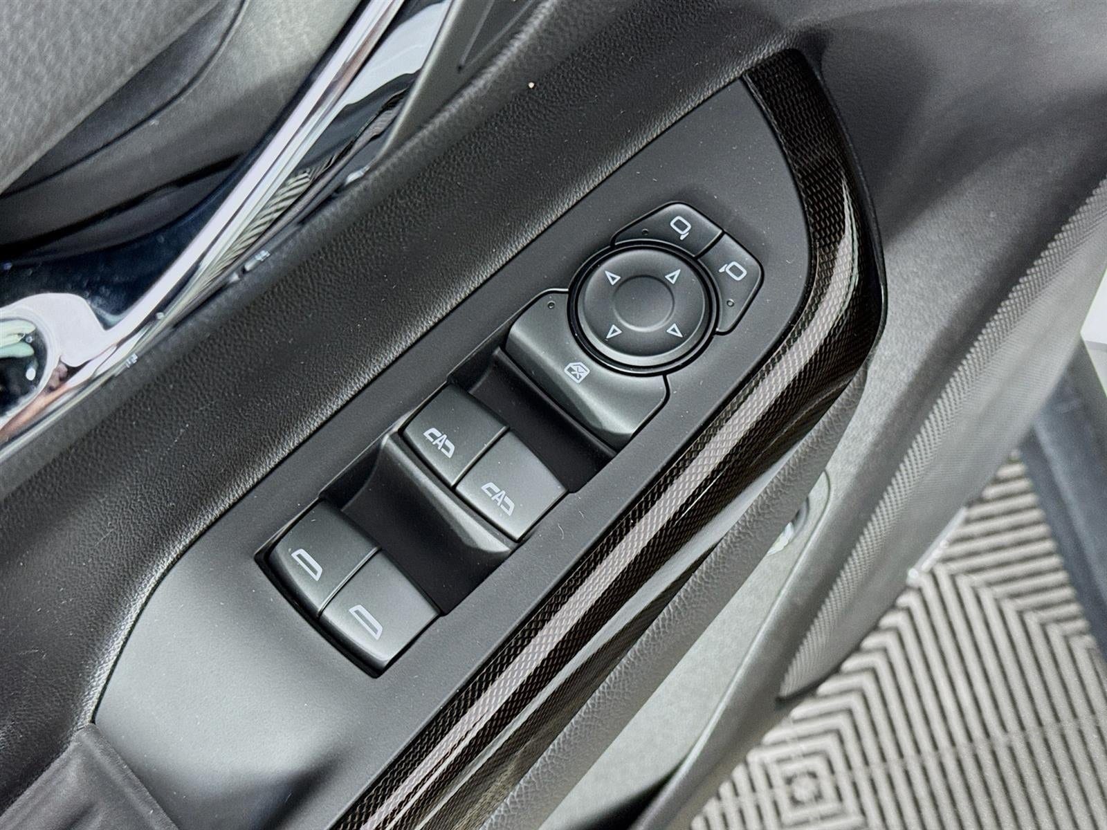 2023 GMC Acadia AT4 - Photo 19
