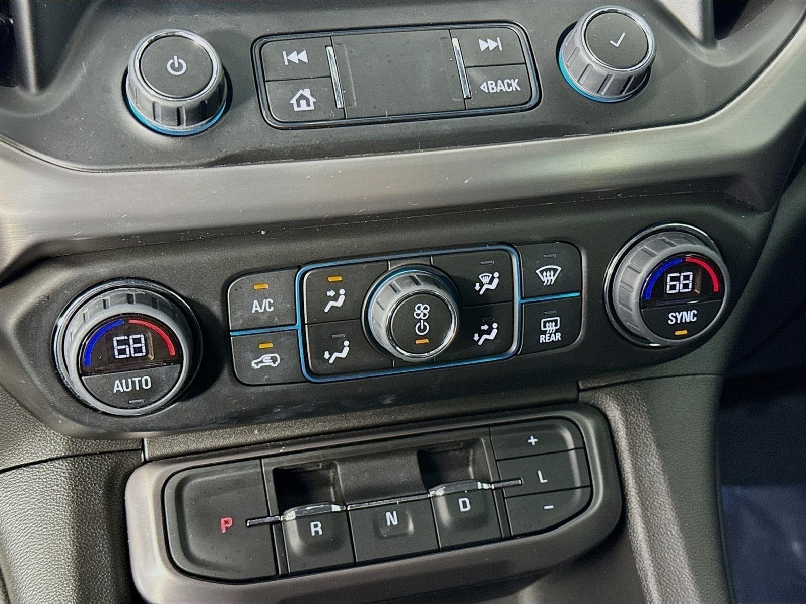 2023 GMC Acadia AT4 - Photo 17