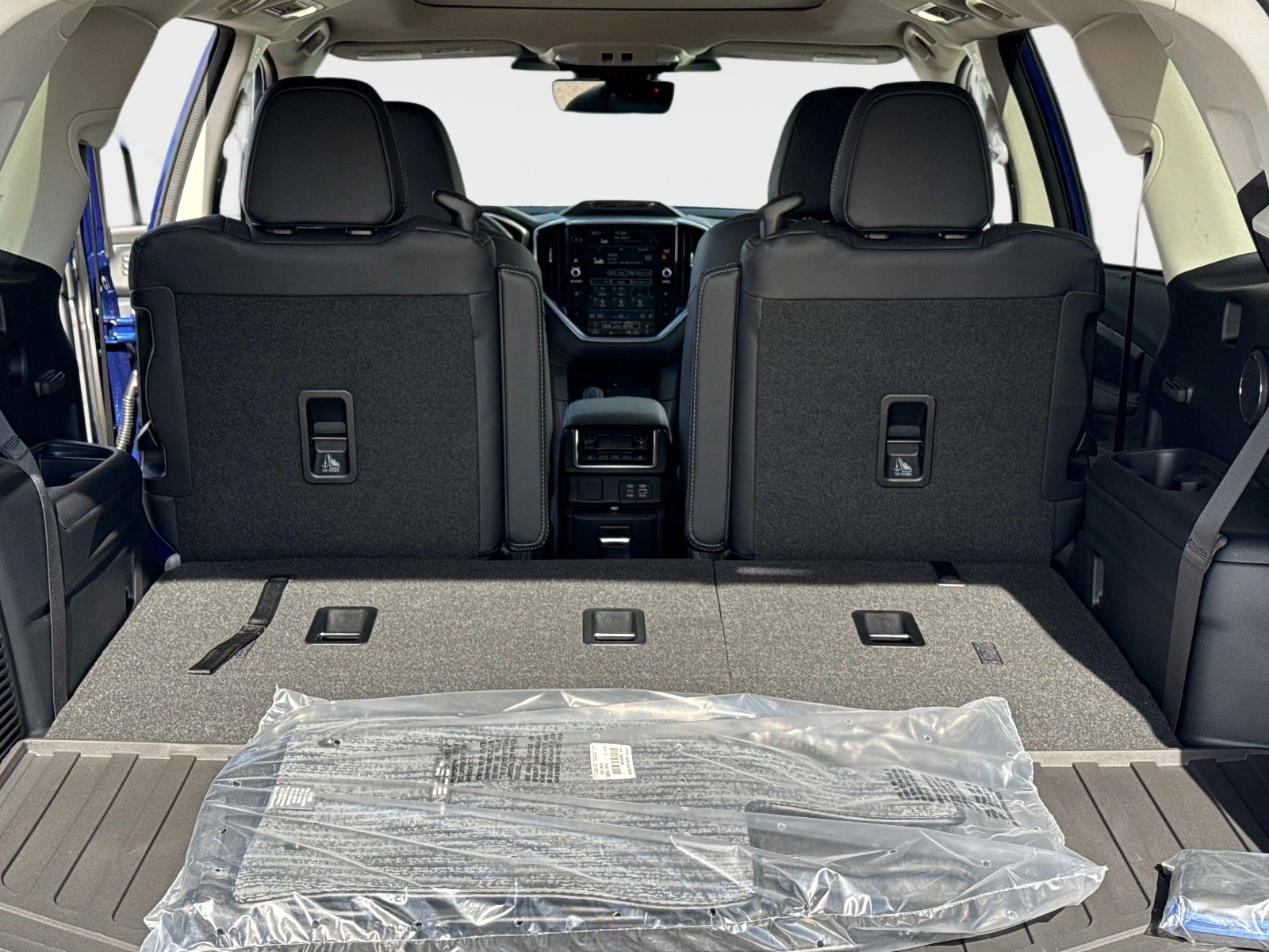 2026 Subaru Ascent Limited - Photo 12