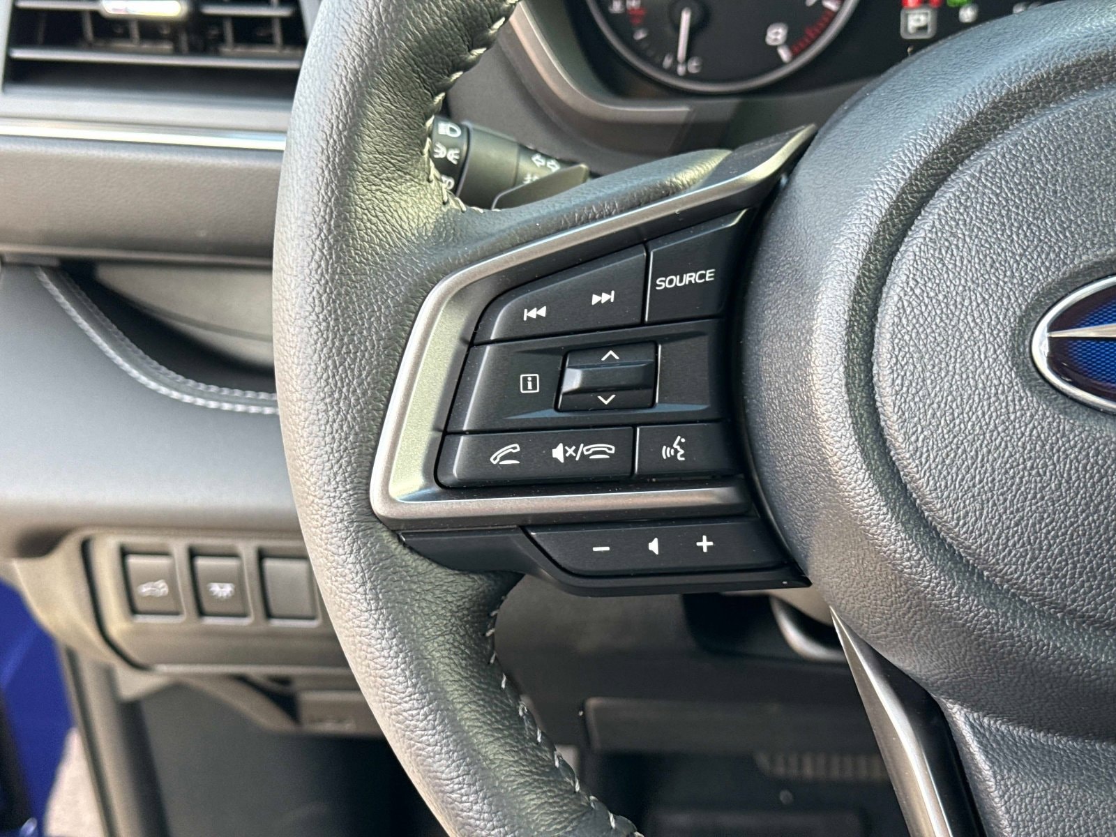 2026 Subaru Ascent Limited - Photo 31