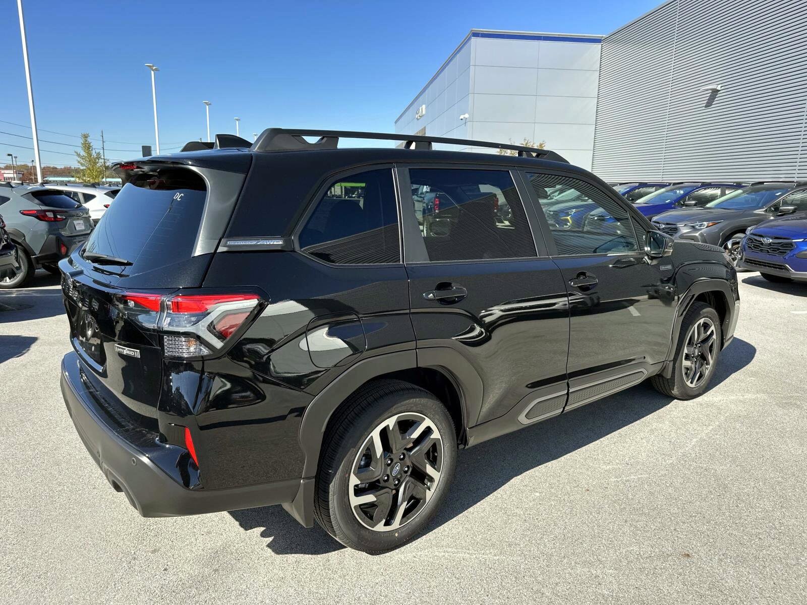 2025 Subaru Forester Limited photo 3