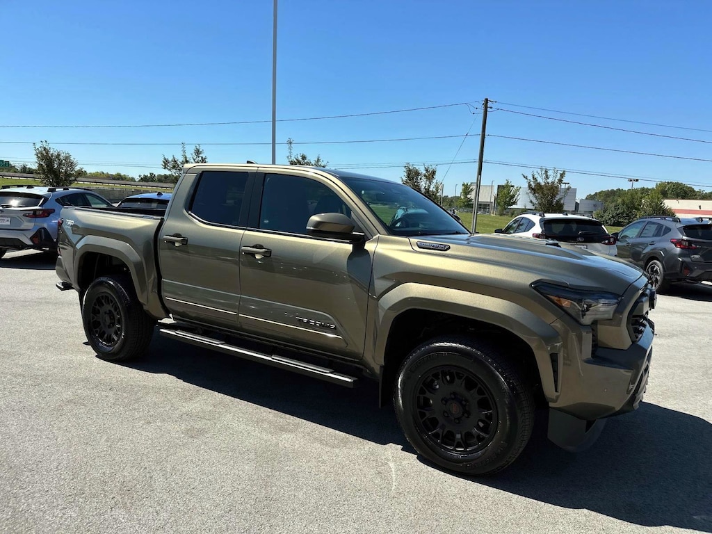 Used 2024 Toyota Tacoma 4WD TRD Sport Hybrid TRD Sport Hybrid Double Cab 5 Bed AT