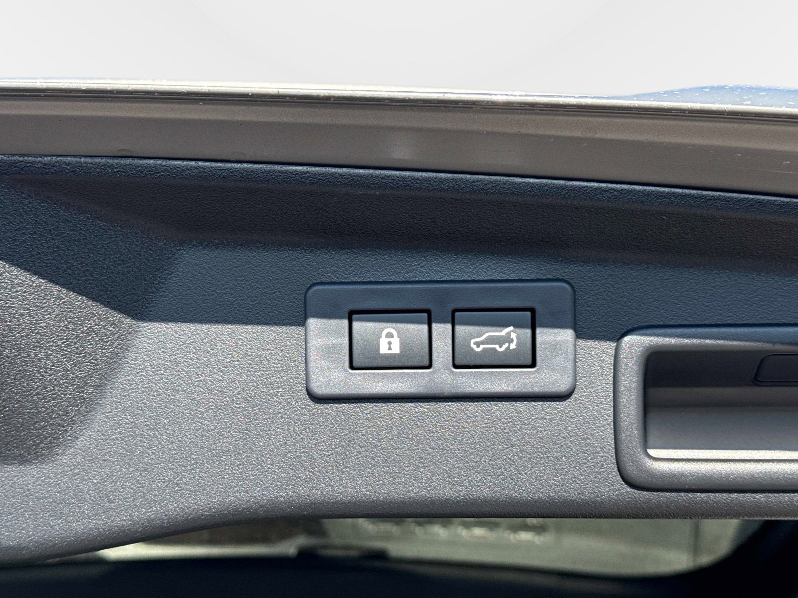 2026 Subaru Outback Limited - Photo 13