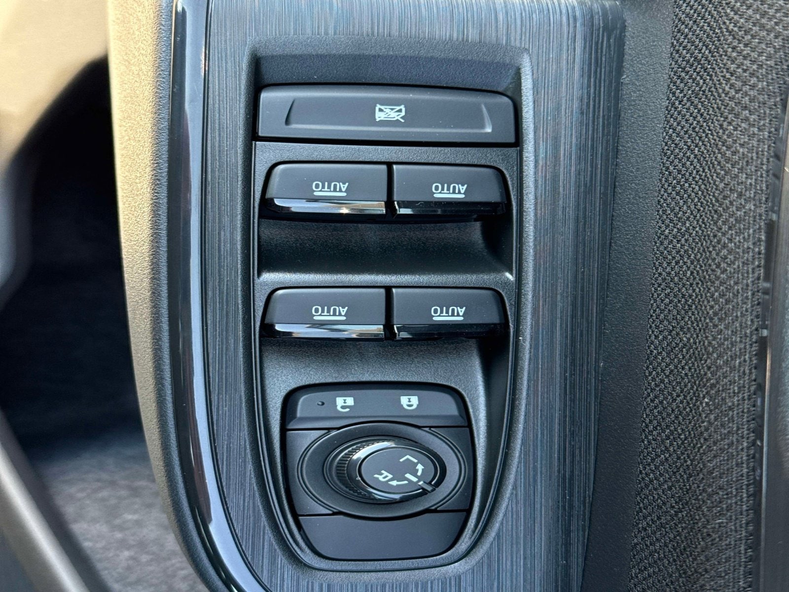2026 Subaru Outback Limited - Photo 21