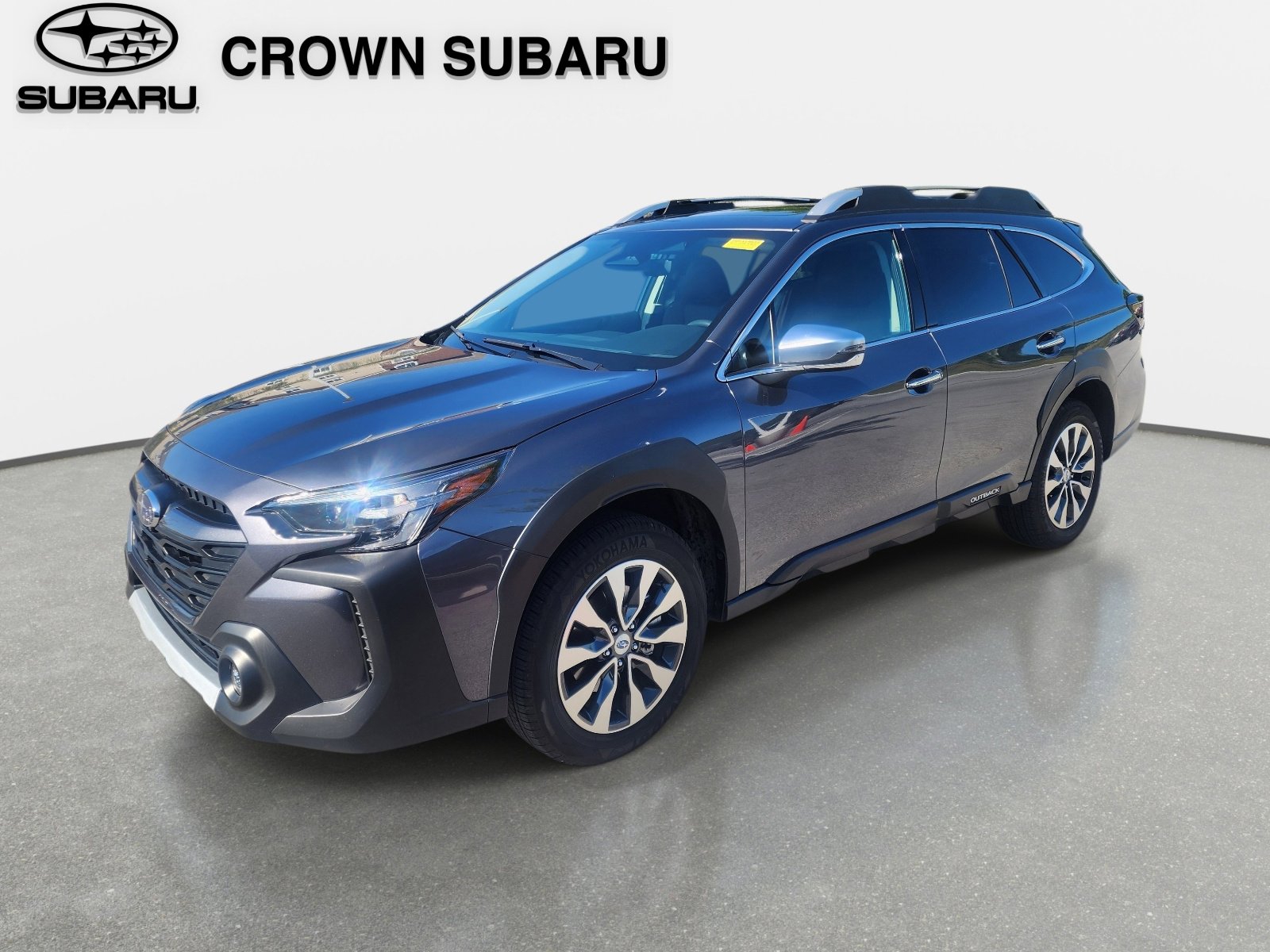 2025 Subaru Outback Touring's photo