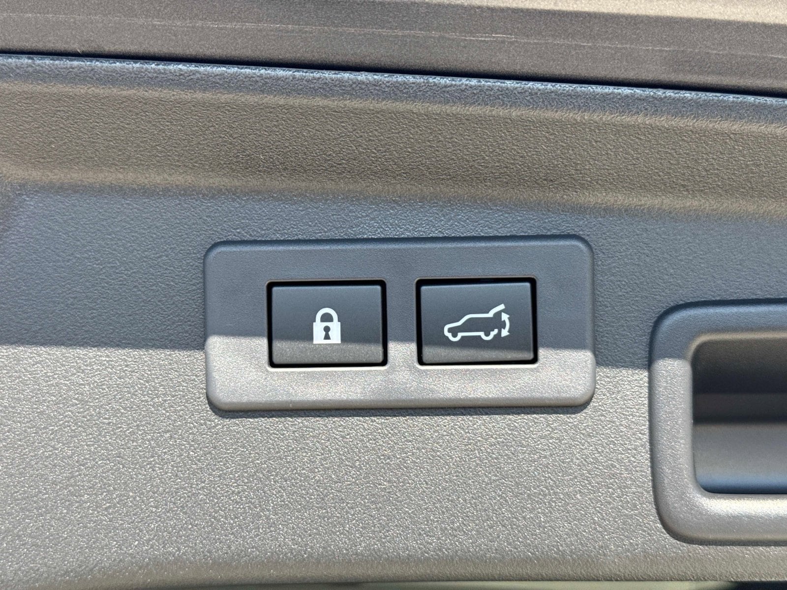 2026 Subaru Outback Premium - Photo 13