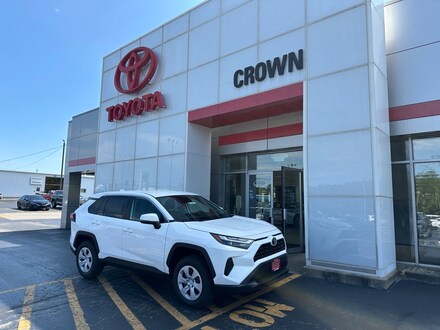 2025 Toyota RAV4 LE SUV