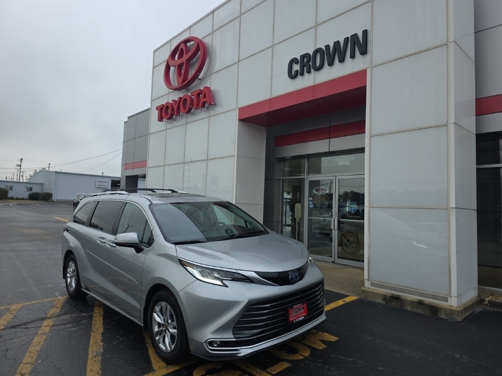 Used 2024 Toyota Sienna Limited Van Passenger Van