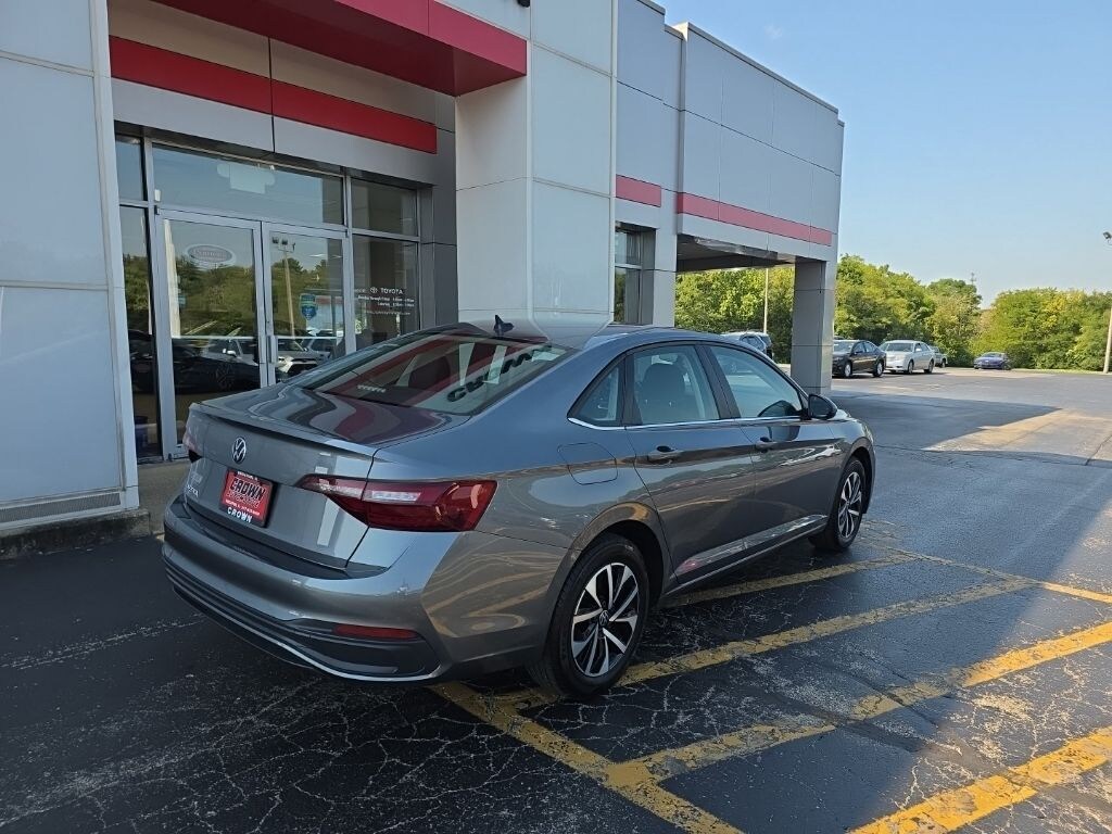 Used 2024 Volkswagen Jetta 1.5T S Sedan