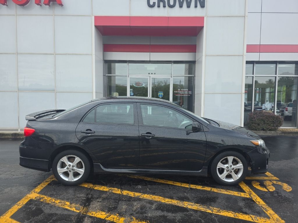 Used 2012 Toyota Corolla S with VIN 5YFBU4EE5CP042005 for sale in Decatur, IL