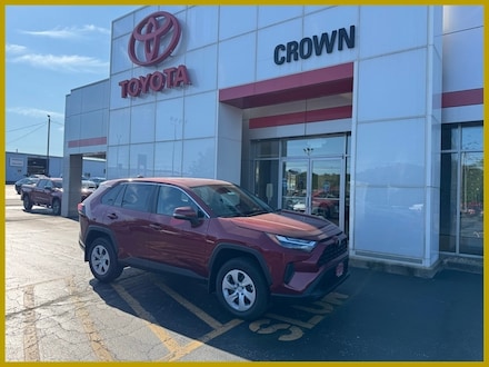 2025 Toyota RAV4 LE SUV