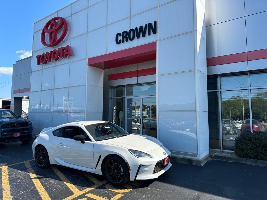 2025 Toyota GR86 Premium