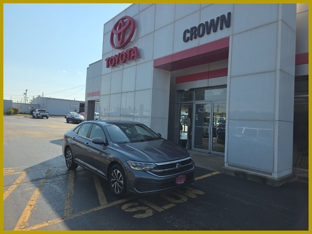Used 2024 Volkswagen Jetta 1.5T S Sedan