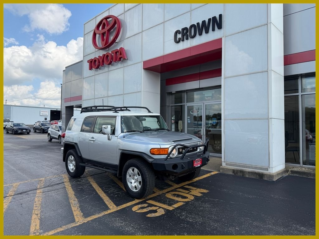 Silver 2007 Toyota FJ Cruiser SUV / Crossover Four-Wheel Drive 5-Speed Automatic