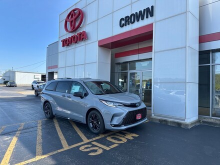 2025 Toyota Sienna XSE 7 Passenger Van Passenger Van