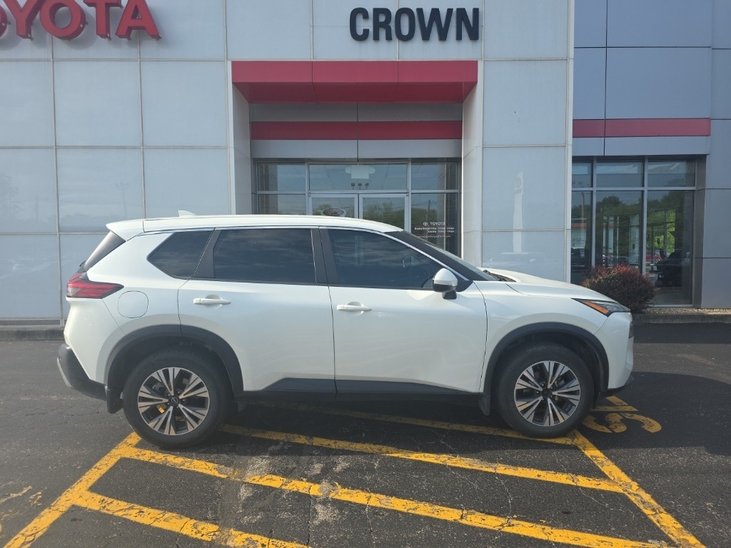 Used 2023 Nissan Rogue SV with VIN 5N1BT3BA9PC759421 for sale in Decatur, IL