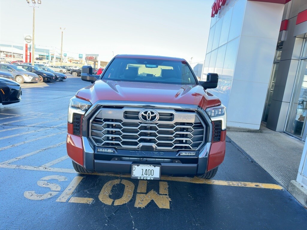 2025 Toyota Tundra Platinum photo 2