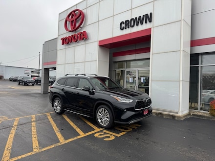 2026 Toyota Highlander Platinum SUV