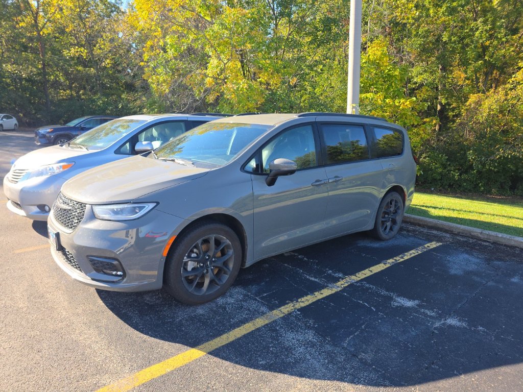 2023 Chrysler Pacifica