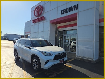 2020 Toyota Highlander XLE SUV