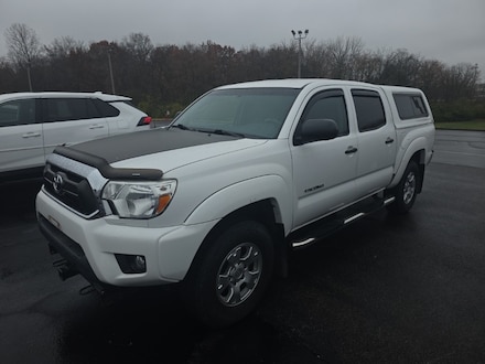 2015 Toyota Tacoma Base Truck Double Cab