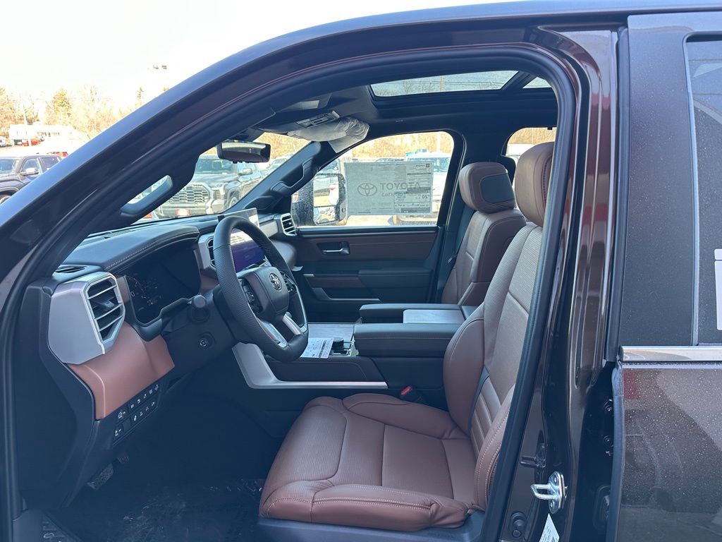 2025 Toyota Tundra 1794 Edition - Photo 6