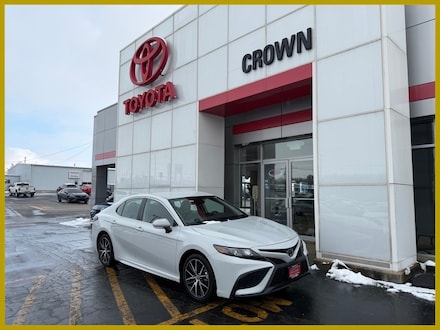 2023 Toyota Camry SE Sedan