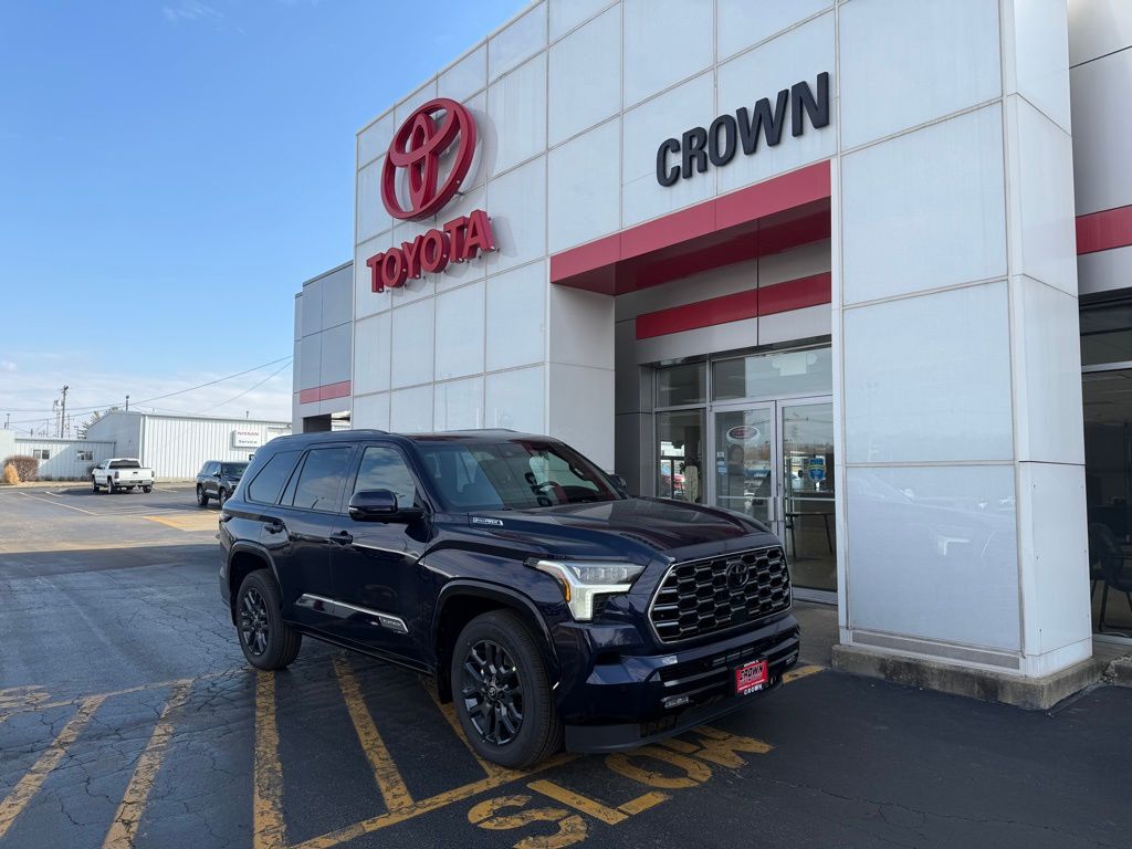 2026 Toyota Sequoia Platinum 4WD i-FORCE MAX Hybrid's photo