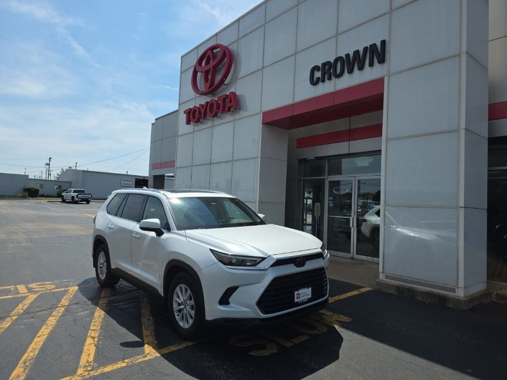 2024 Toyota Grand Highlander XLE AWD's photo