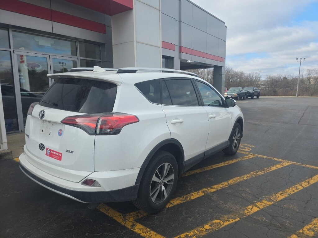Used 2016 Toyota RAV4 XLE SUV