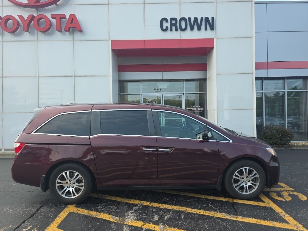 Used 2012 Honda Odyssey EX-L with VIN 5FNRL5H61CB038816 for sale in Decatur, IL