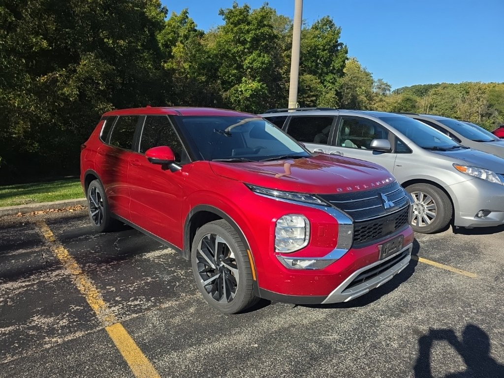 Used 2023 Mitsubishi Outlander SE SUV