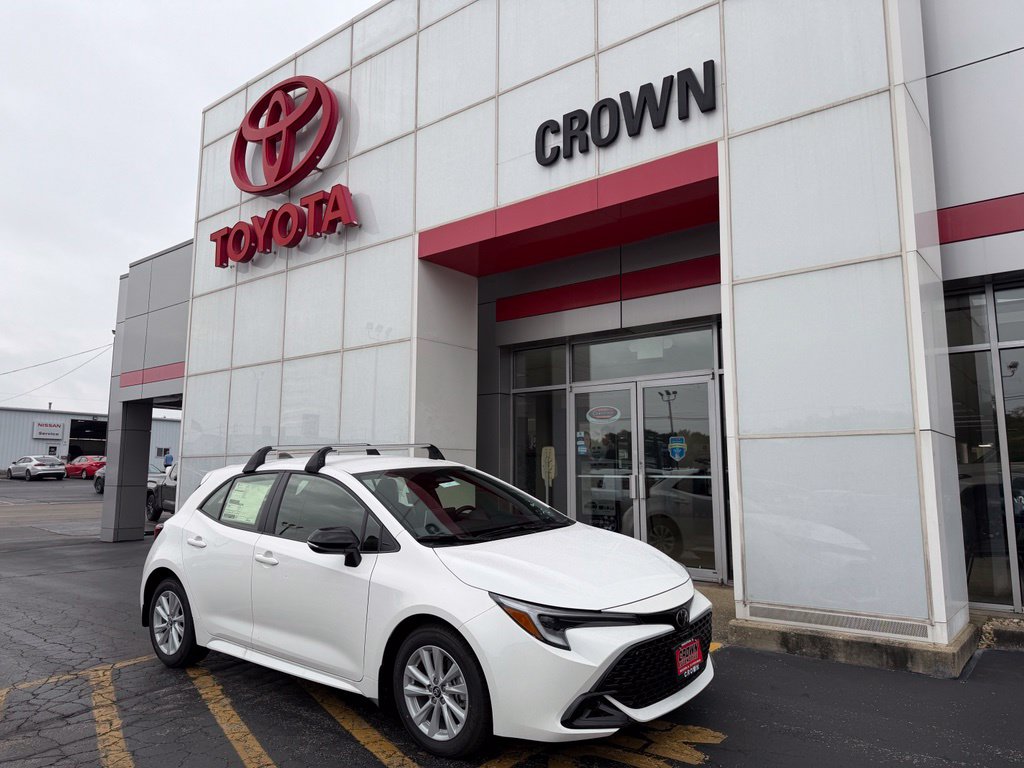 2027 Toyota Corolla Hatchback SE Hatchback