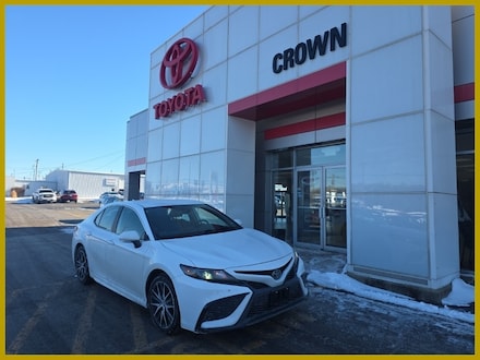 2024 Toyota Camry SE Sedan