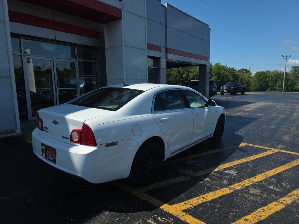 2009 Chevrolet Malibu Hybrid photo 3