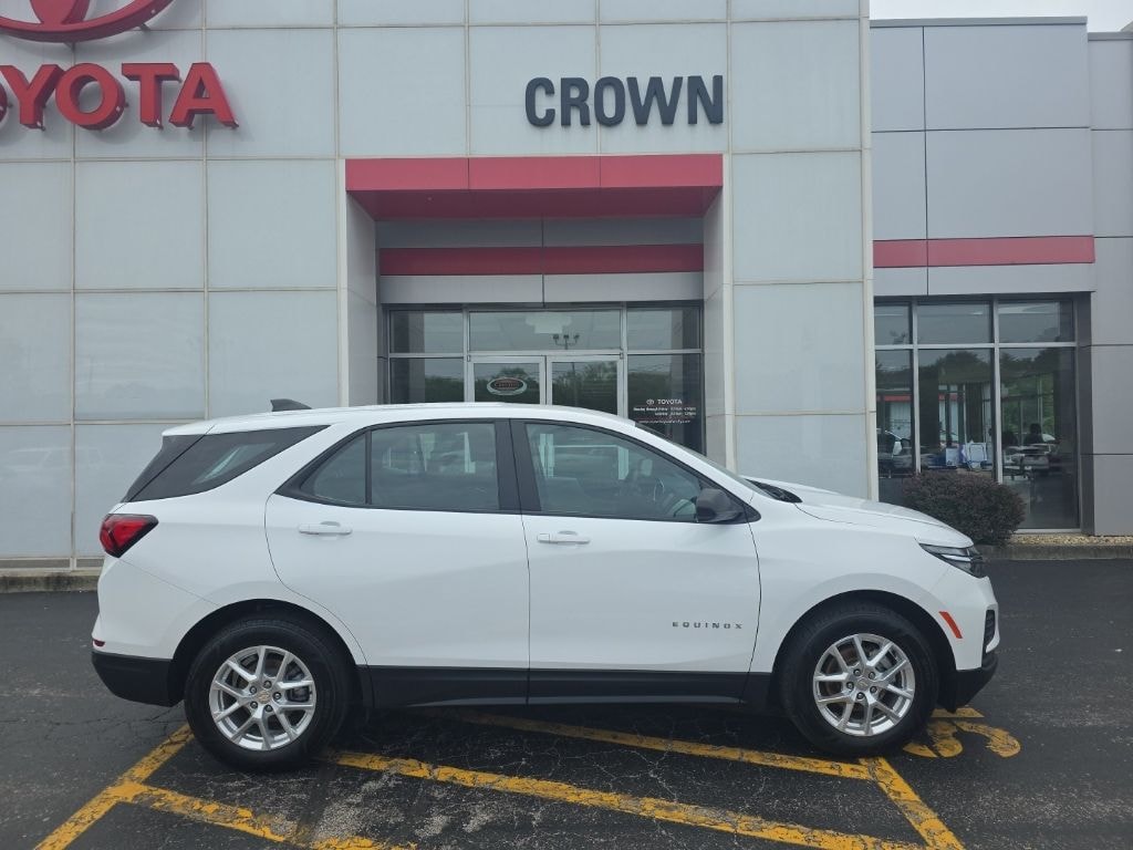 Used 2024 Chevrolet Equinox LS SUV