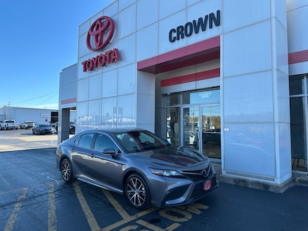 2023 Toyota Camry SE Sedan